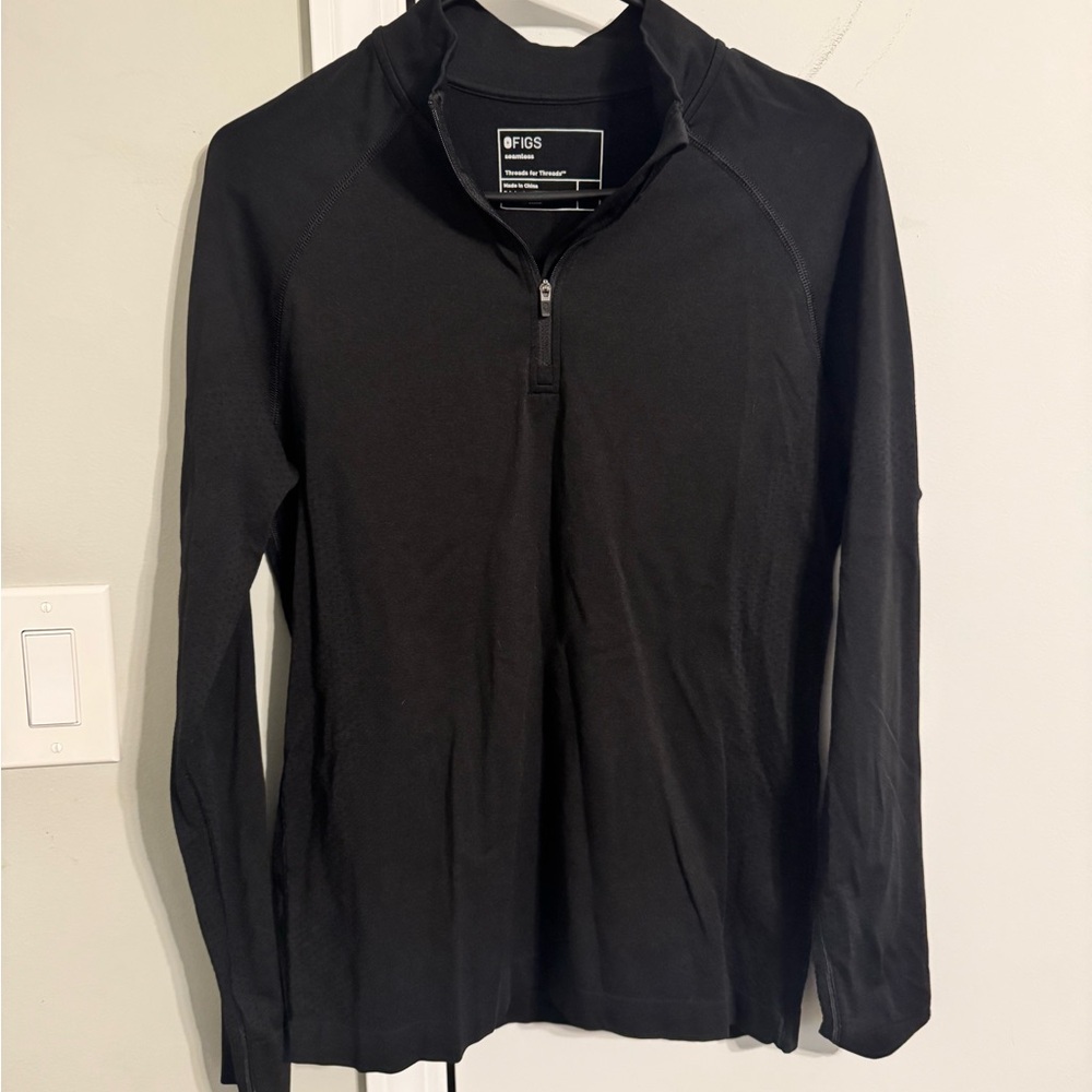 Figs Black Quarter-Zip Pullover